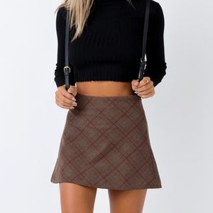🆕// Princess Polly skirt